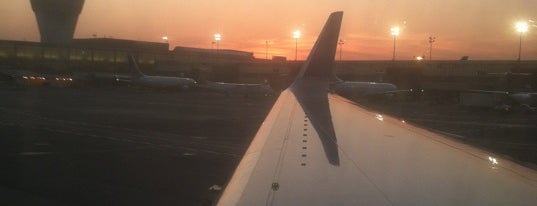 Newark Liberty Uluslararası Havaalanı (EWR) is one of World Airports.