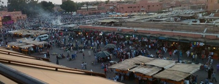 Marrakech is one of Orte, die clive gefallen.