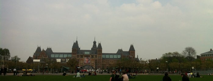 Museumplein is one of A'dam.
