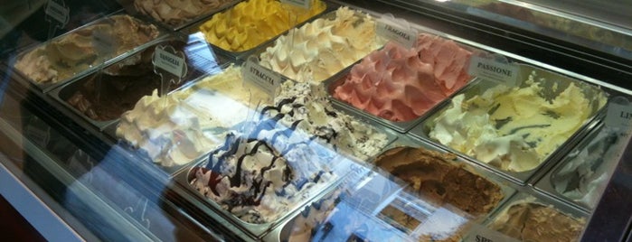 Nonno - il mondo gelato is one of Tempat yang Disimpan Ben.