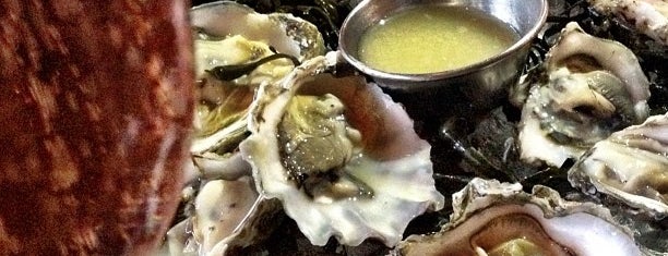 River Oyster Bar is one of Miami To Do List.