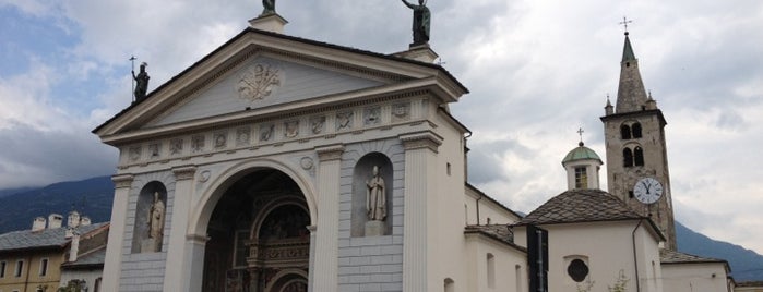 Cattedrale is one of Tempat yang Disukai Fabio.
