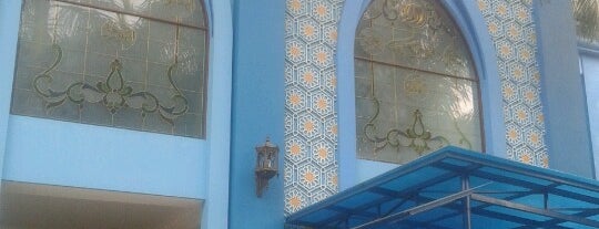 Masjid Biru Atthohirin is one of sholat dl...