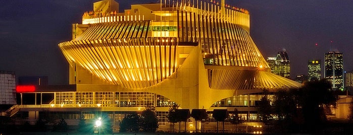 Casino de Montréal is one of Tempat yang Disukai KRIZTYNITA.