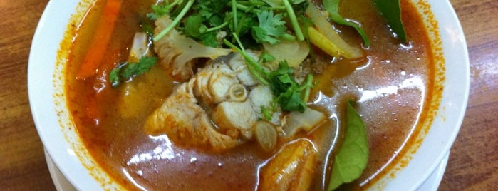 Abang Man Tom-Yam Thai Seafood is one of @Sarawak, Malaysia.