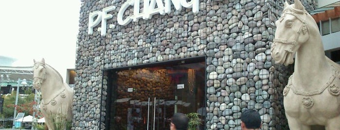 P.F. Chang's is one of Lugares Preferidos.
