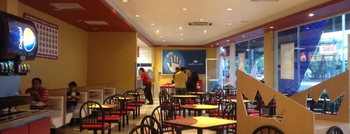 Burger King is one of Orte, die Stephania gefallen.