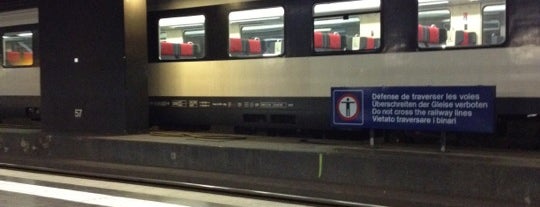 Train Geneve Neuchatel is one of Swiss trip.