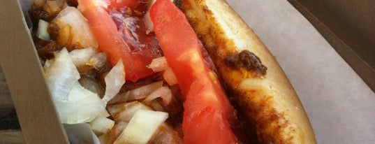 Carney's is one of The 15 Best Places for Hot Dogs in Los Angeles.