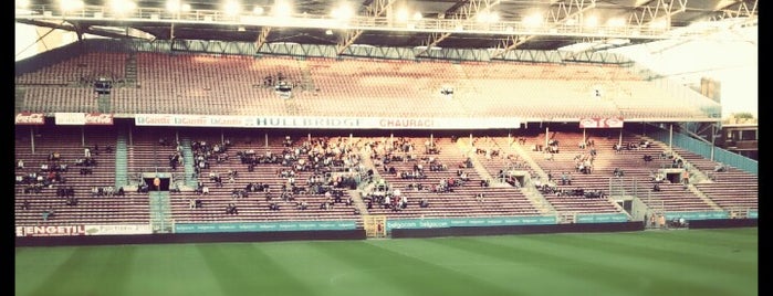 Stade du Pays de Charleroi is one of Jupiler Pro League Stadions.
