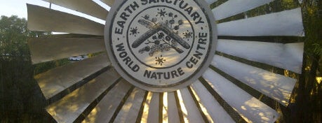 Earth Sanctuary World Nature Centre is one of Outback.
