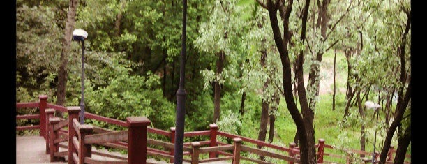 Парк «Отрада» is one of Tempat yang Disukai Irena.
