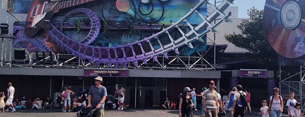 Rock 'n' Roller Coaster avec Aerosmith is one of Paris 2012 Trip.