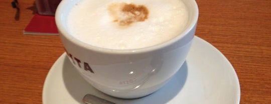 Costa Coffee is one of MarkoFaca™🇷🇸さんのお気に入りスポット.