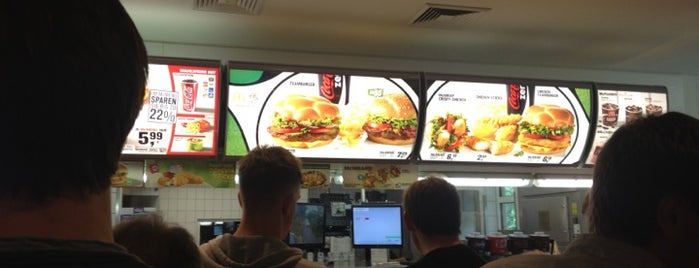 McDonald's is one of Mar'ın Beğendiği Mekanlar.