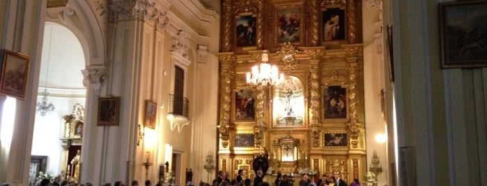 Iglesia De San Millán Y San Cayetano is one of Posti che sono piaciuti a Miguel.