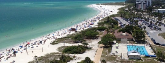 Lido Beach Resort is one of Florida’s Liked Places.
