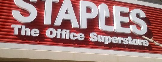 Staples is one of Nancyさんのお気に入りスポット.