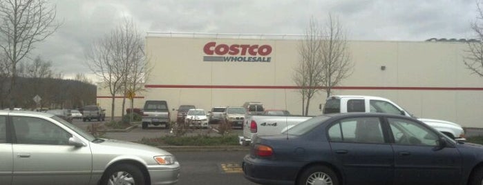 Costco is one of Tempat yang Disimpan Mason.