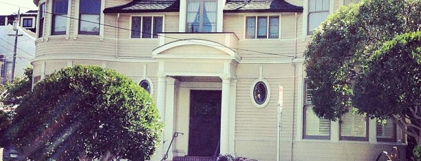 Mrs. Doubtfire House is one of 101 places to see in San Francisco before you die.