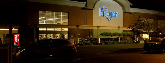 Kroger is one of Lugares favoritos de J.