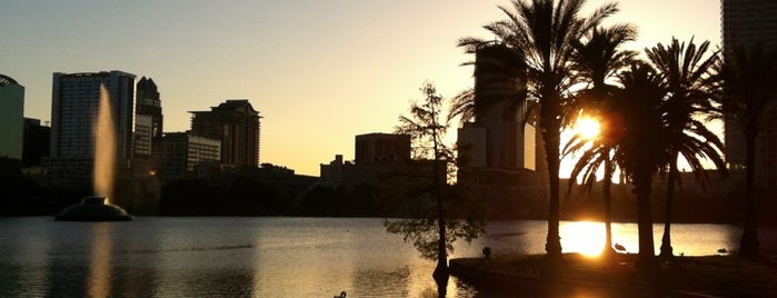 Lake Eola Park is one of Perfect Places to Picnic.