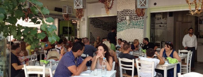 Αλαργινό Ρακάδικο is one of Athens Mezze Hangouts.