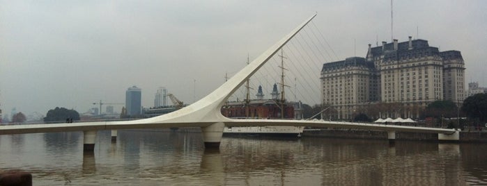Puente de la Mujer is one of DeRose Festival Buenos Aires.