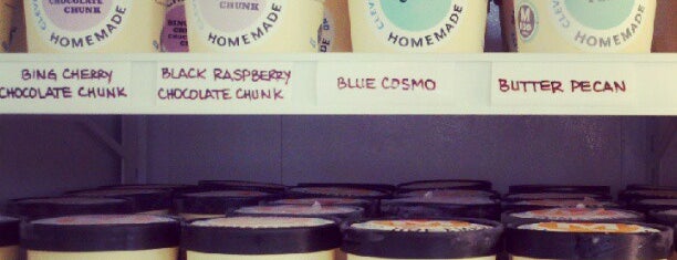 Mitchell's Homemade Ice Cream is one of Aimee: сохраненные места.