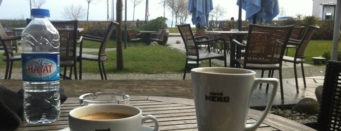 Caffè Nero is one of İstanbuul.
