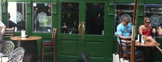 Waxy O'Connor's Irish Pub is one of David : понравившиеся места.