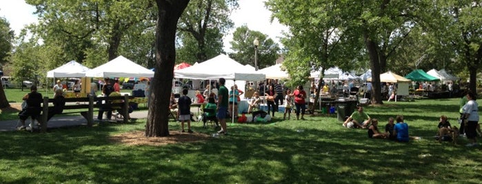 Portage Park Farmers Market is one of Chicago Farmers Markets.