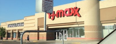 T.J. Maxx is one of Locais curtidos por Tanya.