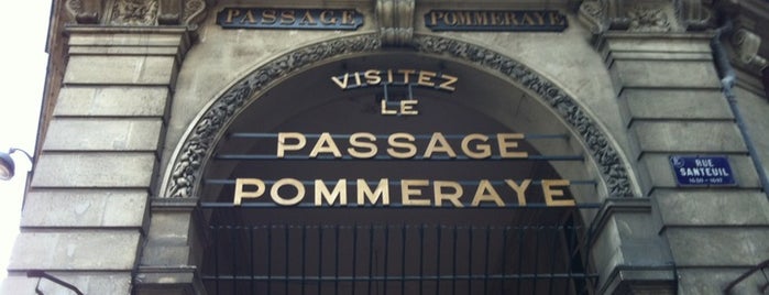 Passage Pommeraye is one of Nantes.
