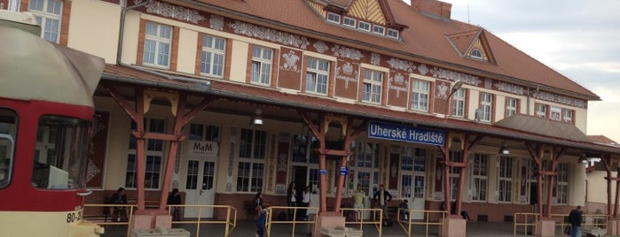 Železniční stanice Uherské Hradiště is one of Tempat yang Disukai Ondra.