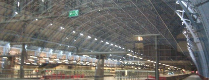 London St Pancras International Railway Station (STP) is one of Foursquare needs a "Subway Hero Badge".