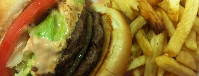 In-N-Out Burger is one of The 7 Best Places for Cheeseburgers in Northridge, Los Angeles.