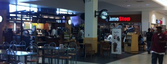 Starbucks is one of The 9 Best Places for Pralines in Anchorage.