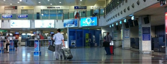 Toshkent Xalqaro Aeroporti | Tashkent International Airport (TAS) is one of Куда летают самолеты из Казани?.