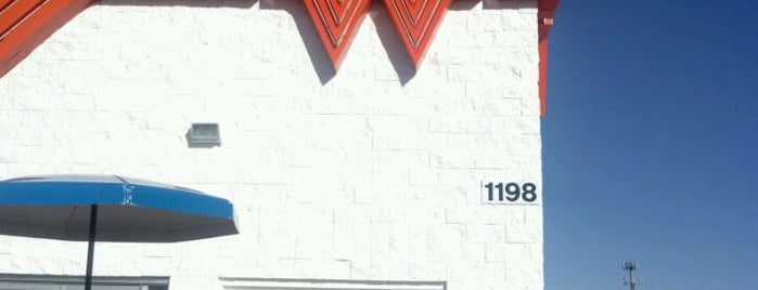 Whataburger is one of Tempat yang Disukai Roger.