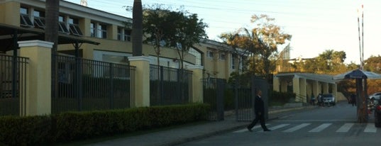 Escola Castanheiras is one of Locais curtidos por Caio Weil.