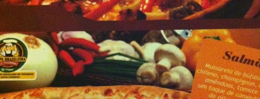 Pizza Bis is one of Lugares favoritos de Adriane.