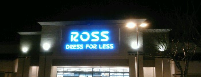 Ross Dress for Less is one of Tempat yang Disukai Justin.