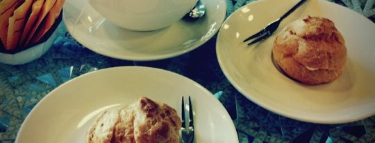 Kee's Creampuffs is one of La hora del café ♥ KL.
