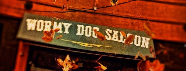 Wormy Dog Saloon is one of Tempat yang Disimpan charlotte.