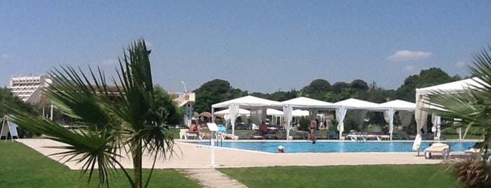 Relax Zone (Jacaranda Beach Hotel Belek) is one of Orte, die Anastasiya gefallen.