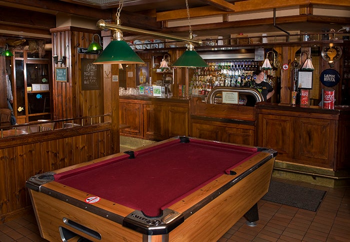 bar