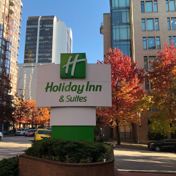 Photo of Holiday Inn & Suites Vancouver Downtown