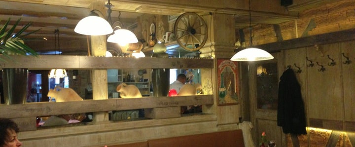 Nürnberg | Vegetarische / Vegane Restaurants, Fitnessstudios, Burgen