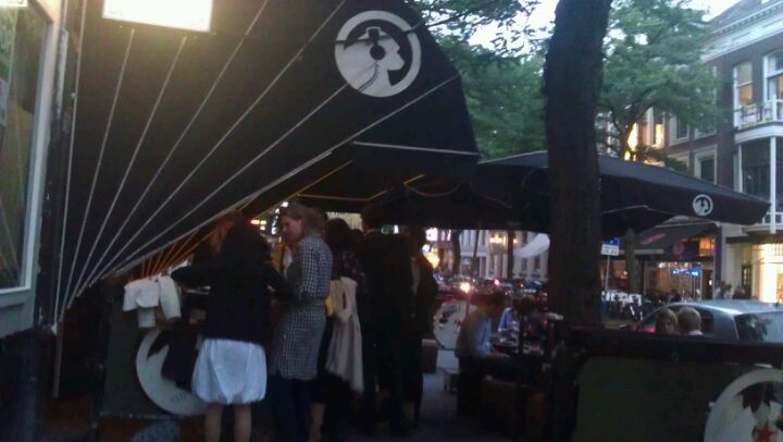 pub